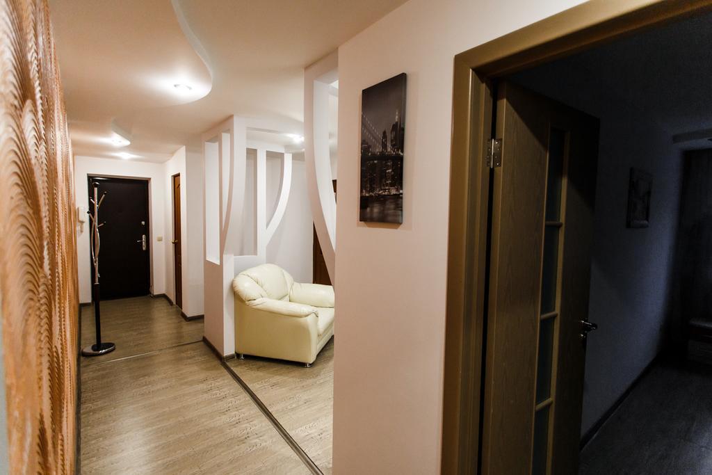 Apartment "A&V-Surganova" Minsk Exteriör bild